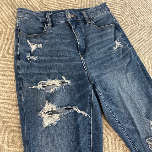 AEO Dream Jean Curvy Hi Rise Jegging Crop - Picture 1 of 8